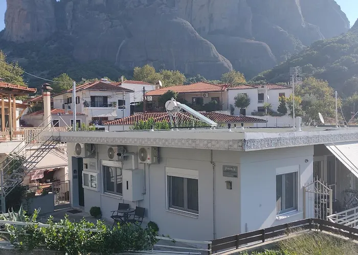 Nikos, Old Apartament